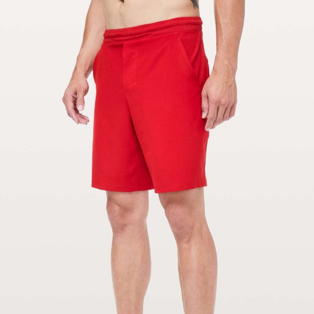 Lululemon Pace Breaker Short *Lined Perforated 9" Dark Red sz. M